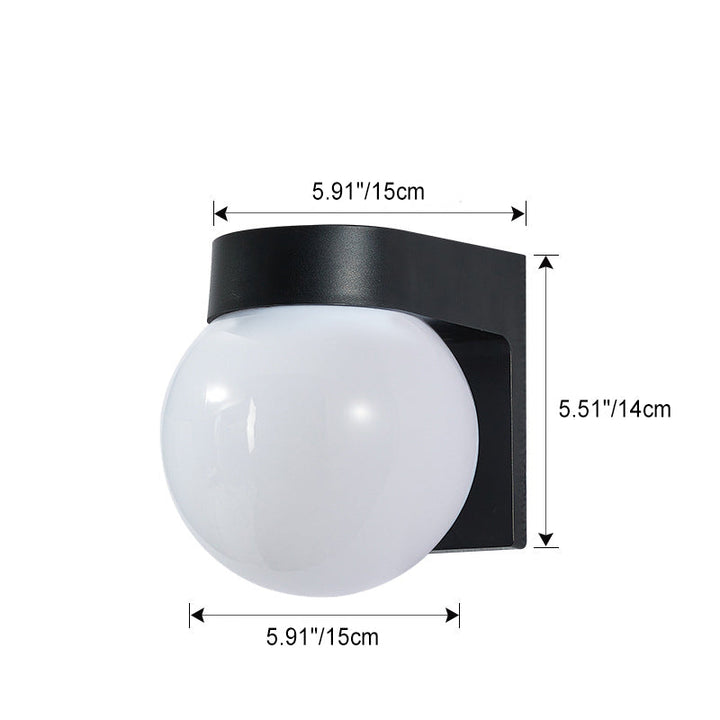 Moderne Enkelhet Vanntett Orb Polykarbonat Akryl 1-Lys Vegglampe For Utendørs Patio | Skanto