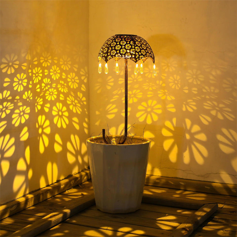 Moderne Art Deco Solvannskjerm Jern LED Bakkeplugg Utendørs Lys For Hage | Skanto
