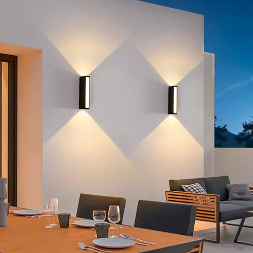 Moderne Minimalistisk Kolonne Plast LED Vegglampe For Hage | Skanto