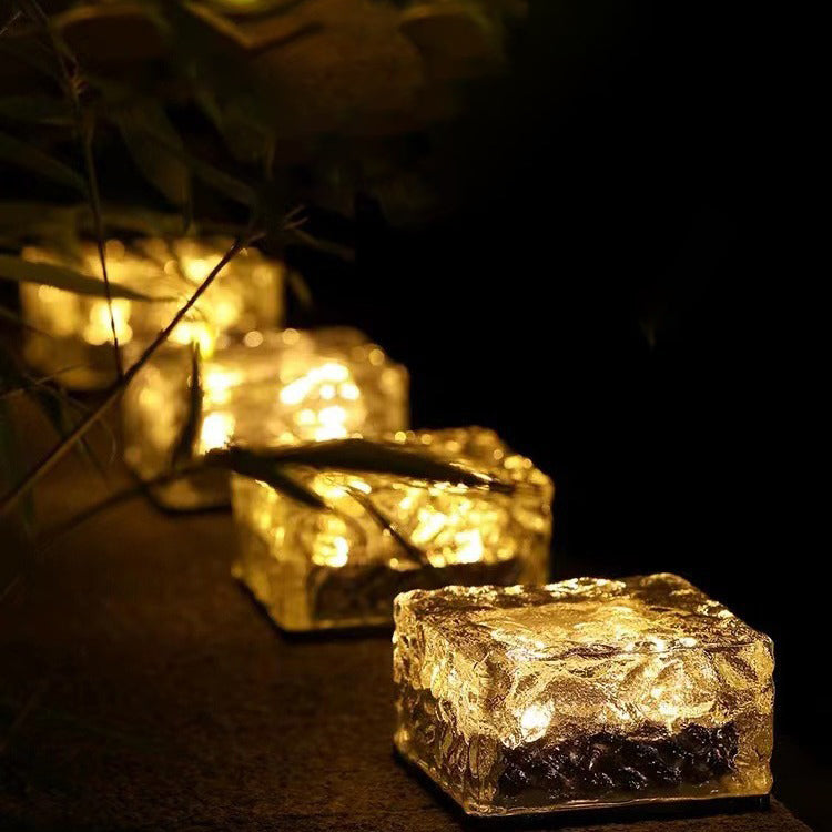 Moderne Minimalistisk Solvannbestandig ABS Klart Glass Isbit Steinhengende Lys For Hage | Skanto