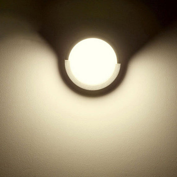 Moderne Minimalistisk Vanntett Rund Firkantet Plast Akryl LED Vegglampe For Hage | Skanto