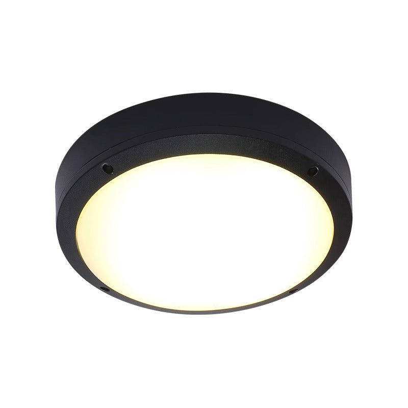Vanntett rund LED-taklampe laget av aluminium og akryl for utendørs bruk, for innfelt montering i hagen.