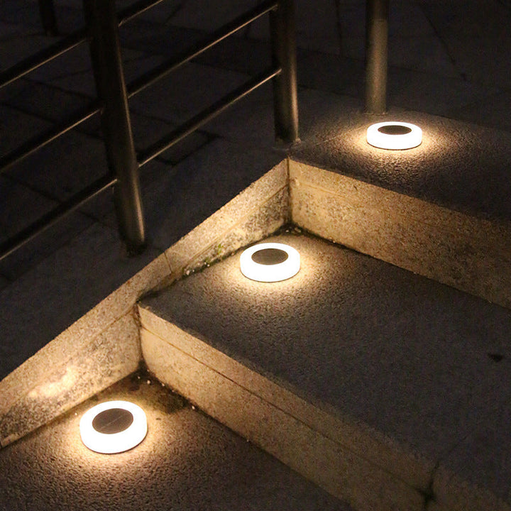 Moderne Minimalistisk Solvannavstøtende Rund Sylindrisk Plast ABS LED Grunnplugg Landskapslys for Hage | Skanto
