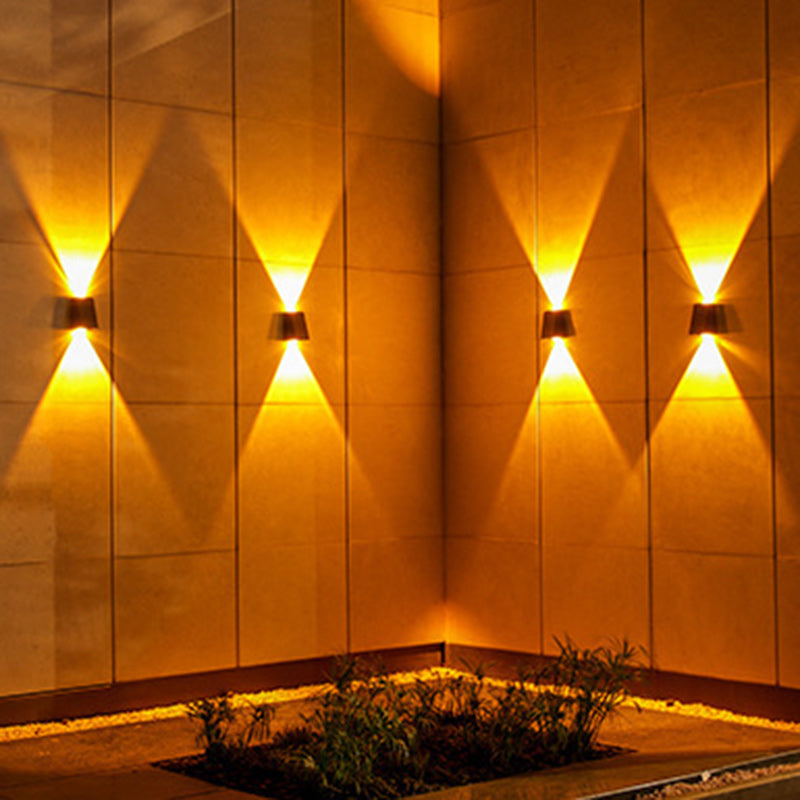 Moderne Minimalistisk Solvannrett Trapezoidal Rektangel ABS PVC LED Utendørs Vegglampe For Hage | Skanto