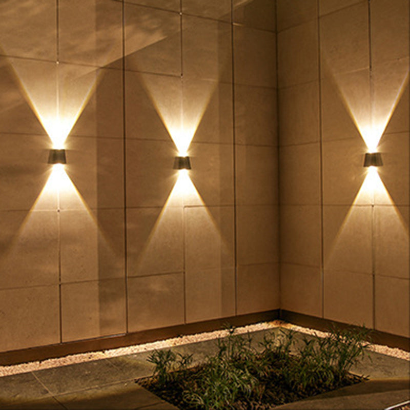 Moderne Minimalistisk Solvannrett Trapezoidal Rektangel ABS PVC LED Utendørs Vegglampe For Hage | Skanto
