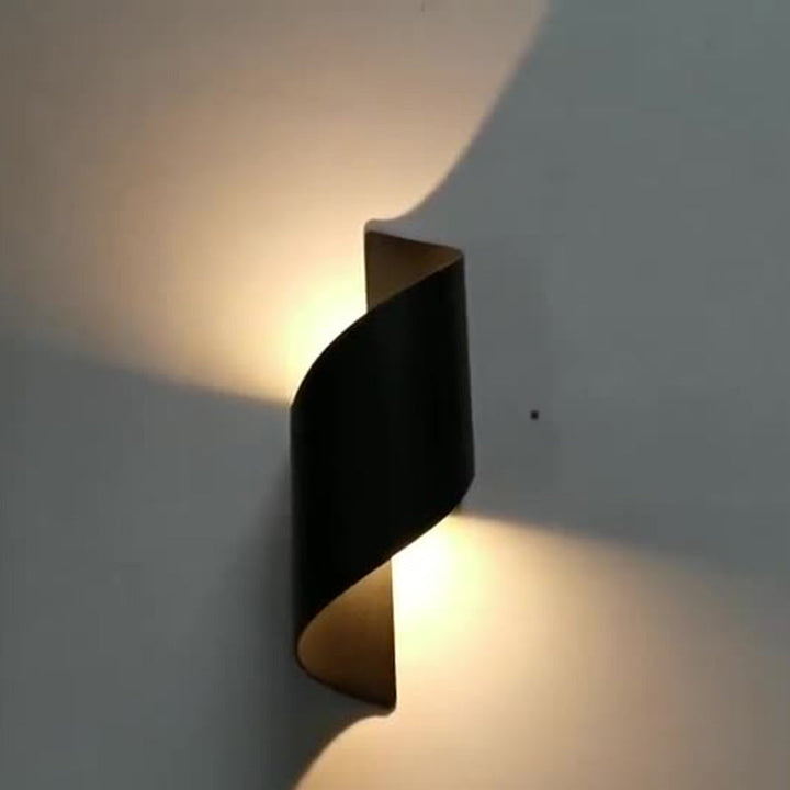 Skanto | Moderne Minimalistisk Vanntett Spiral Aluminiums Akryl LED Vegglampe for Soverom