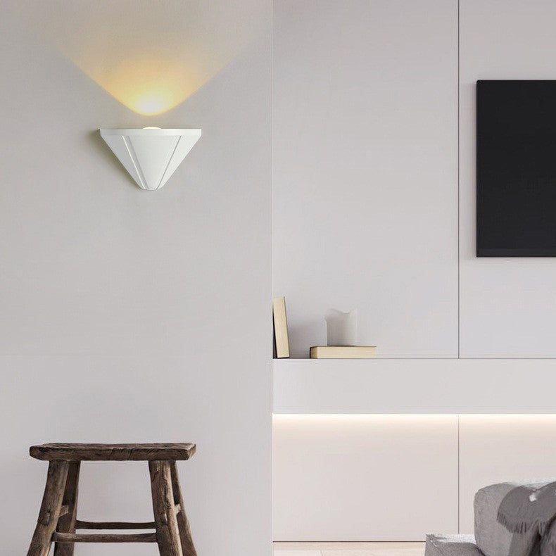Moderne Minimalistisk Vanntett Trekant Halvsirkel Støpt Aluminium PC LED Vegglampe For Utendørs Patio | Skanto