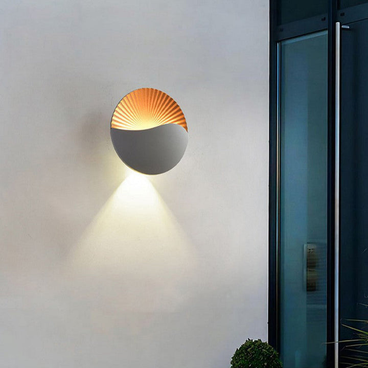 Skanto | Modern Glow for Elegant Space