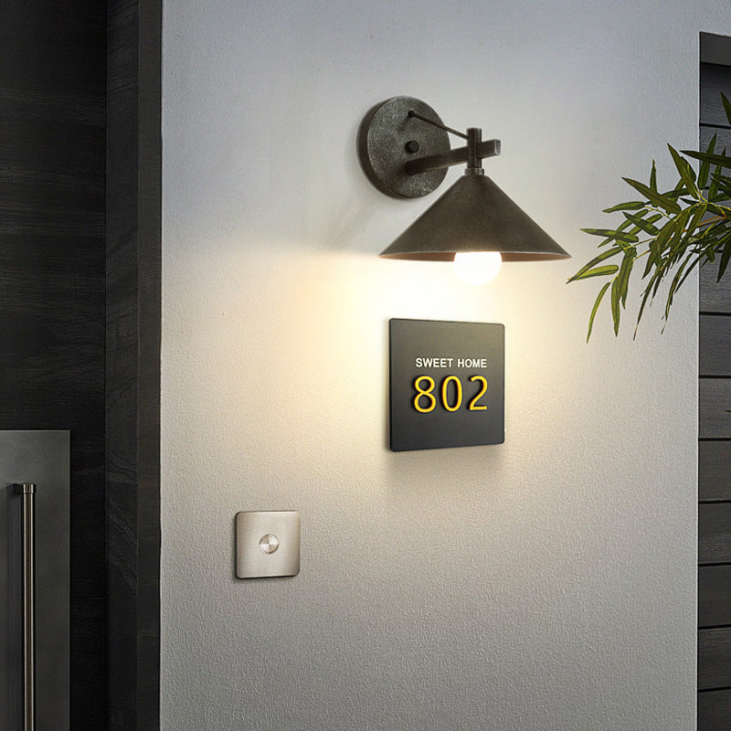 Moderne nordisk geometrisk kjegleformet vegglampe i jern med én lyskilde, vanntett, for utendørs bruk, for hagen