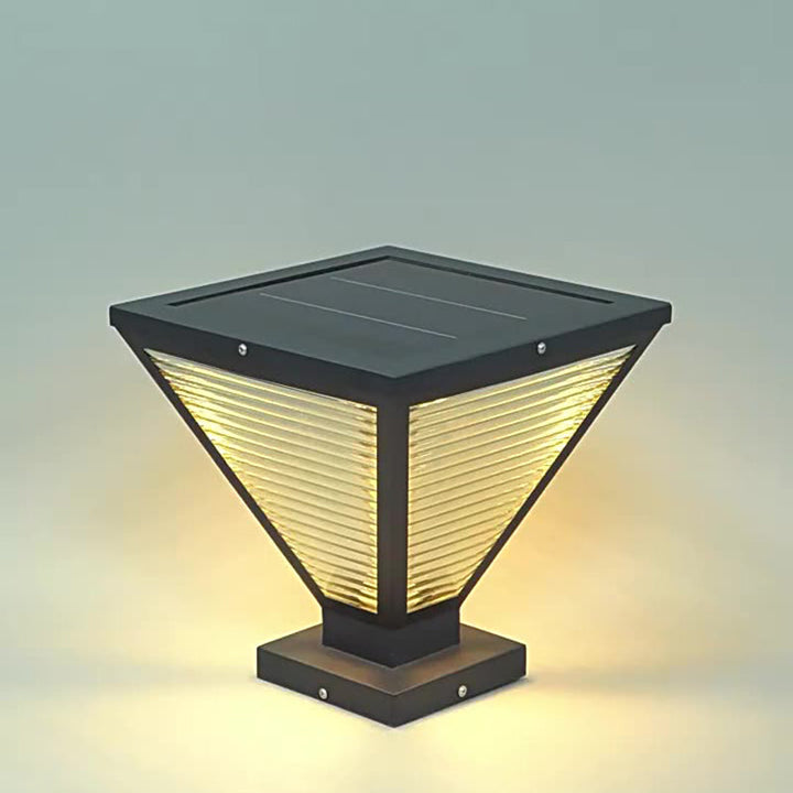 Moderne Minimalistisk Solvannslippende Firkantet Prismatic Rustfritt Stål Glass LED Utendørs Lys For Terrasse | Skanto