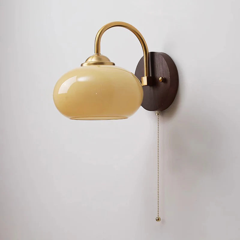 Skanto | Moderne Mid-Century Krem Rund Oval Ask Tre Glass 1-Lys Vegglampe for Soverom
