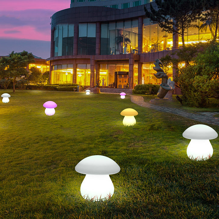 Moderne Kreativ Solar Vanntett Soppform PE LED Utendørs Lys For Patio | Skanto