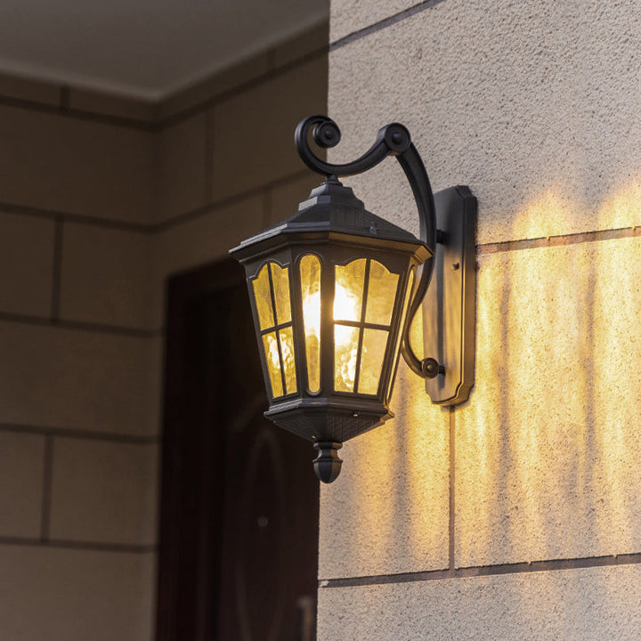Tradisjonell europeisk lanterne vanntett aluminium glass 1-lys vegglampe for utendørs patio | Skanto