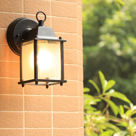 Moderne minimalistisk firkantet rektangulær rund glass aluminium 1-lampe vegglampe for hagen | Skanto