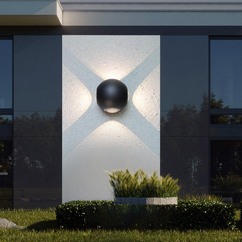 Moderne Minimalistisk Rund Kvadratisk Orb Linse Aluminium LED Vegglampe For Hage | Skanto