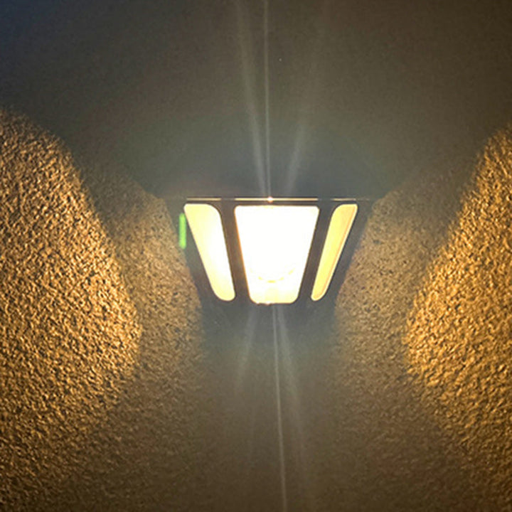 Samtidig Retro Sol Vannavstøtende ABS Fyrtårn LED Vegglampe For Utendørs Patios | Skanto