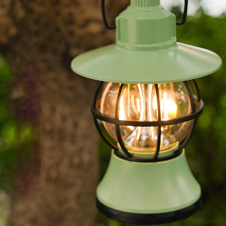 Moderne, vanntett og oppladbar LED-bordlampe i retrostil laget av ABS-, PS- og PP-stål for utendørs bruk – ideell for hagen.