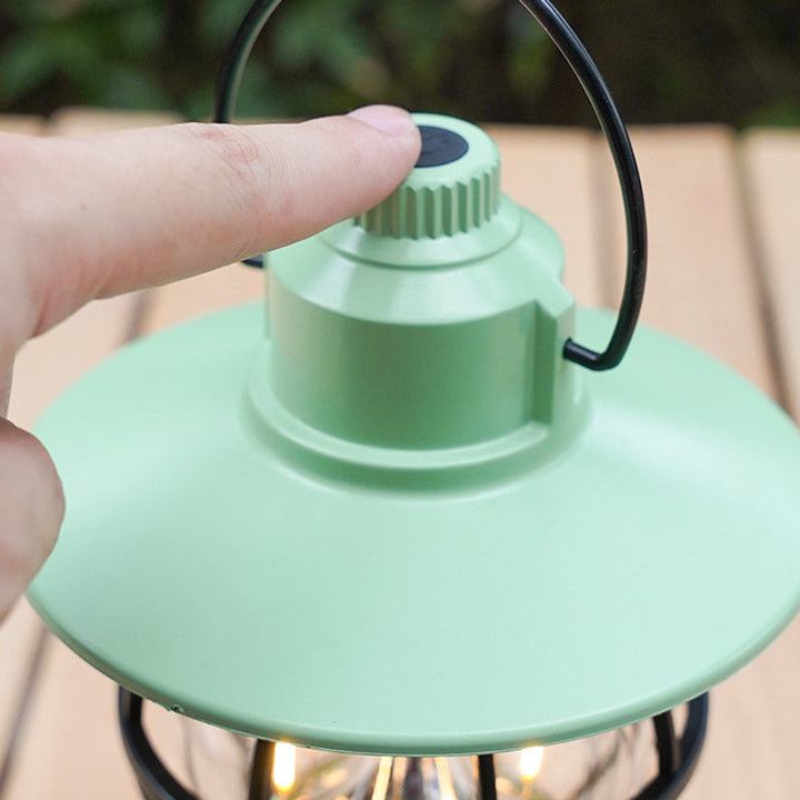 Moderne, vanntett og oppladbar LED-bordlampe i retrostil laget av ABS-, PS- og PP-stål for utendørs bruk – ideell for hagen.