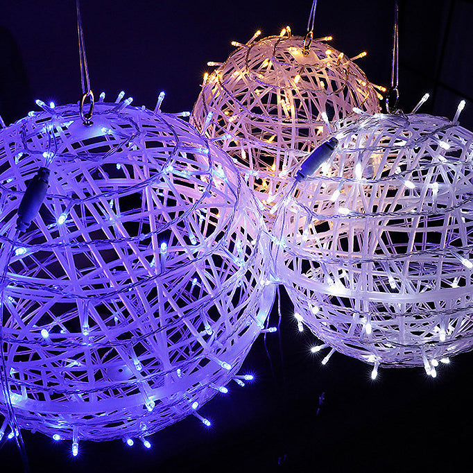 Moderne Art Deco Solvannavstøtende Veving Ball Hengende PVC Plast LED Utendørs Lys Landskapsbelysning For Hage | Skanto
