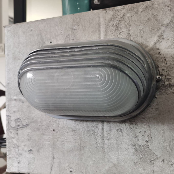 Moderne Industriell Vanntett Aluminiums Glass Frosted Oval Stripet 1-Lys Vegglampe For Utendørs Terrasse | Skanto