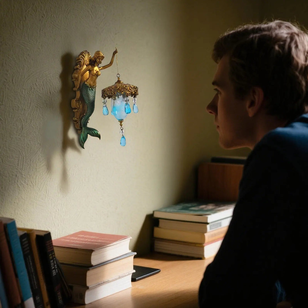 Skanto | Elegant Baroque Mermaid Vegglampe – Kunstnerisk Maritim Veggbelysning for Stemningsfulle Rom