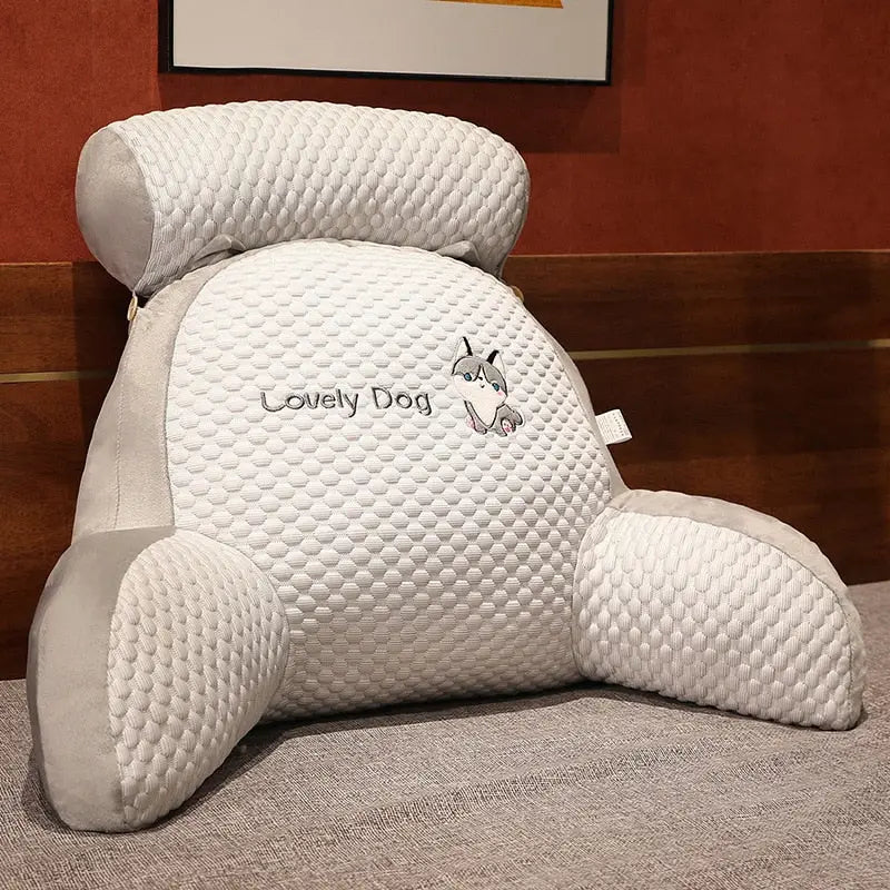 Ergonomisk trekantet pute – Perfekt støtte og komfort for rygg, nakke og ben!