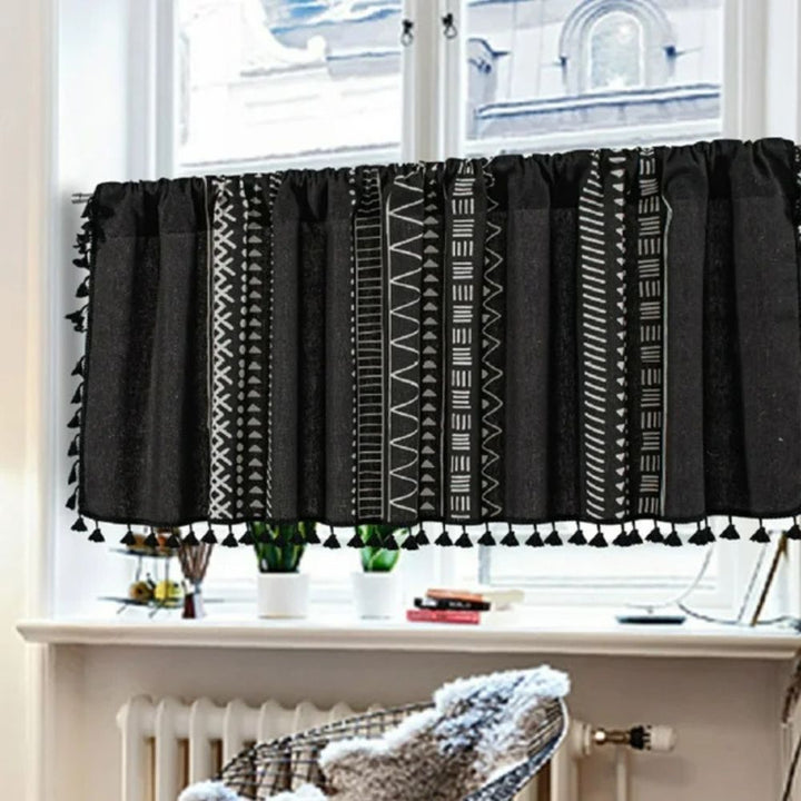 Skanto | Svart Geometrisk Tribal Frynse Kabinett Gardin
