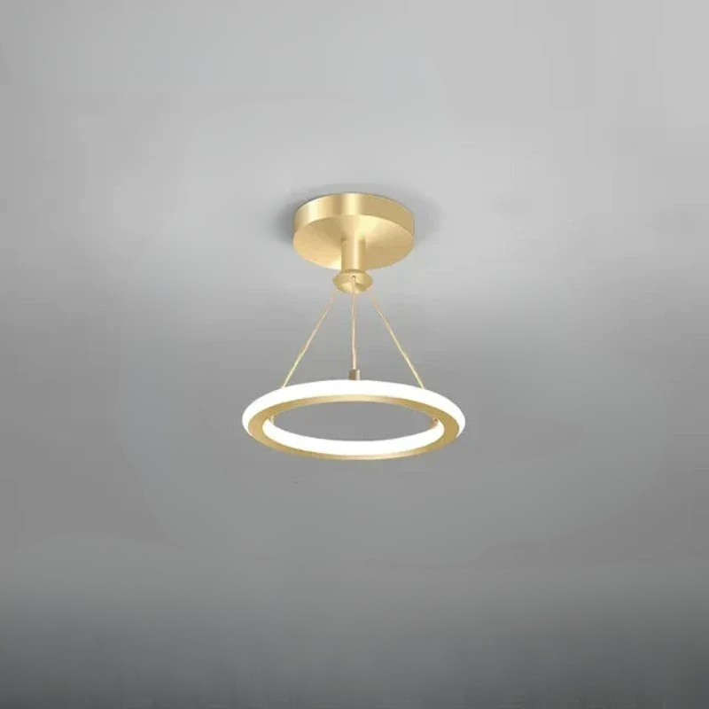 Moderne LED taklampe for gang og entréområde, minimalistisk belysning | Skanto
