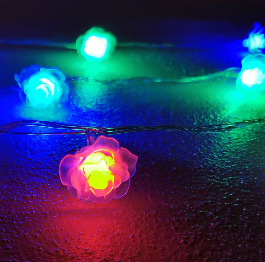 LED Feerlys med blomster 20 stk. Transparent - Flerfarget med blinkefunksjon (3,5 meter) | Skanto