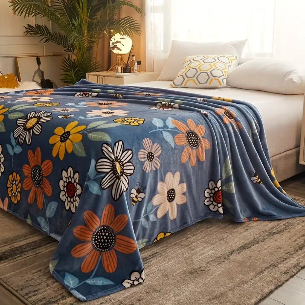 Skanto | Bloombee Retro Floral Soft Blanket
