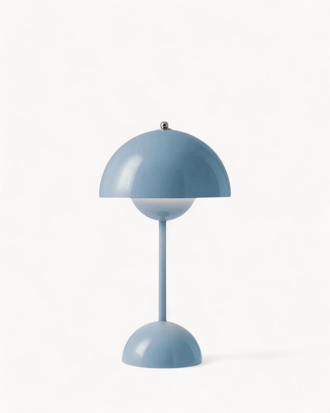 Skanto | NordLight – LED Bordlampe Skandinavisk Design, dimbar og bærekraftig i metall