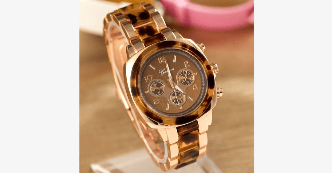 Skanto | Daring Girlfriend Watch - For the Daring and Beautiful Women