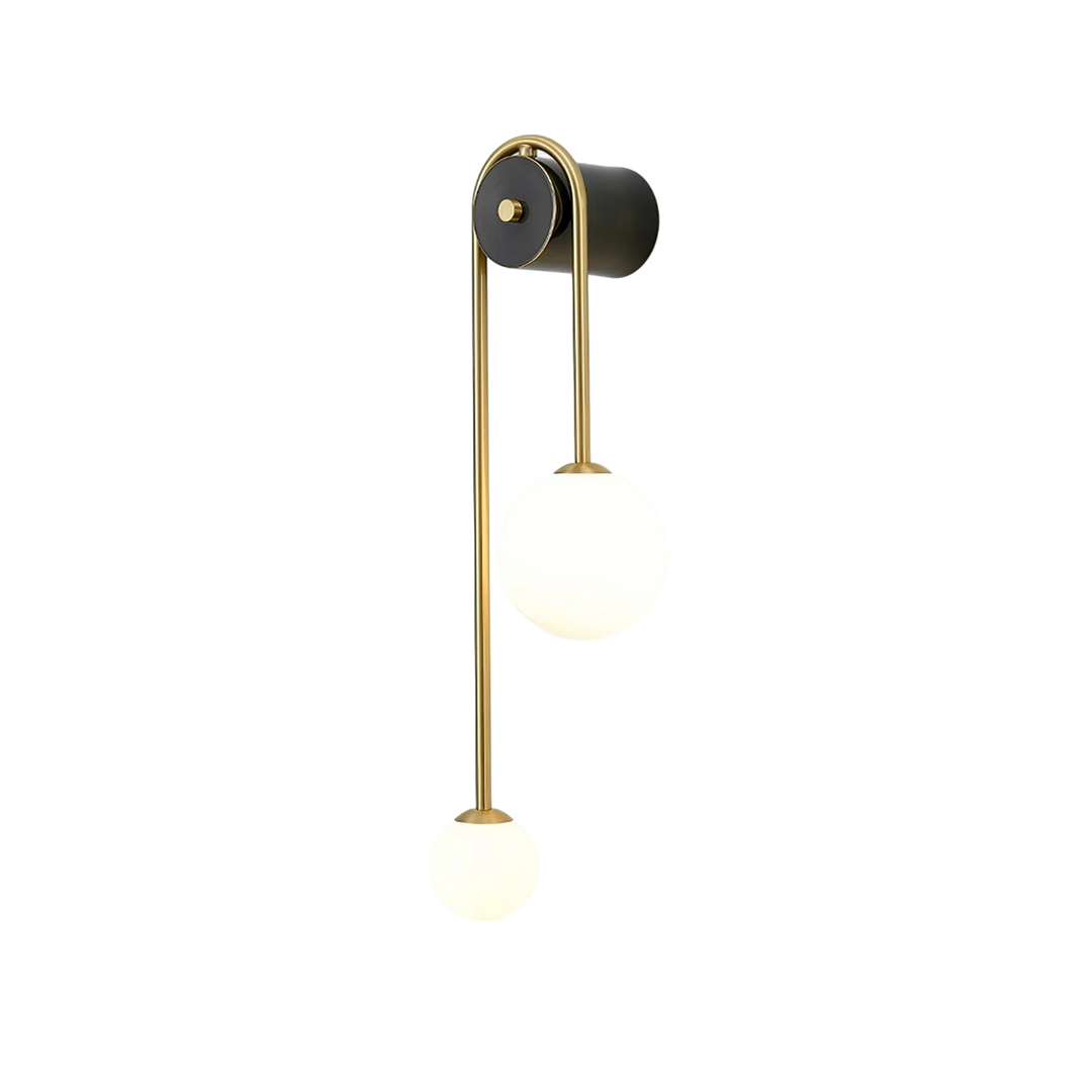 Skanto | Vegglampe med buet design