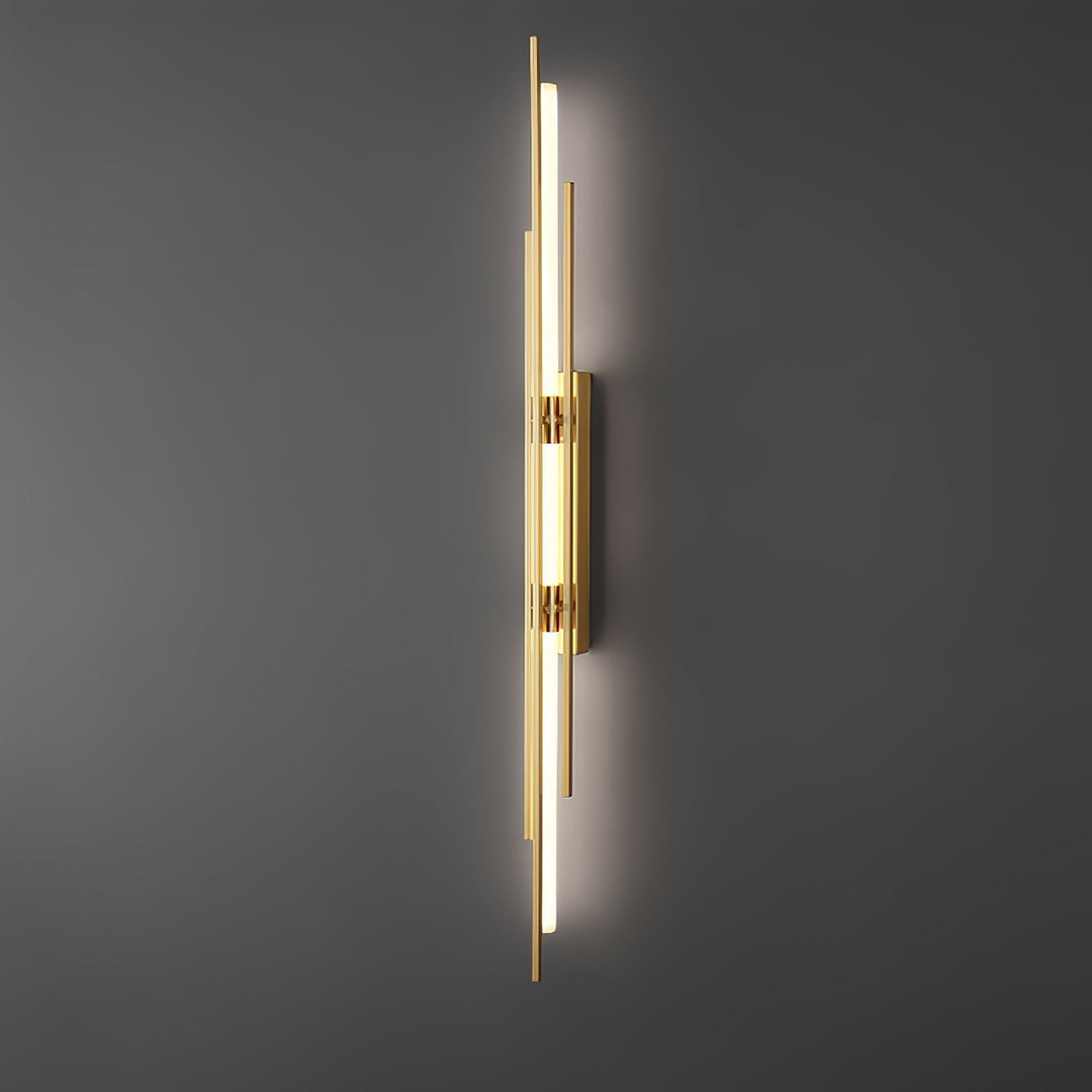 Skanto | LuxeAura – Opulent Gold Vegglampe for Elegante Rom