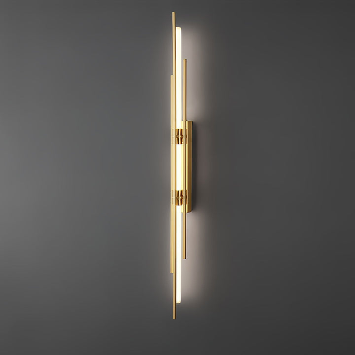 Skanto | LuxeAura – Opulent Gold Vegglampe for Elegante Rom