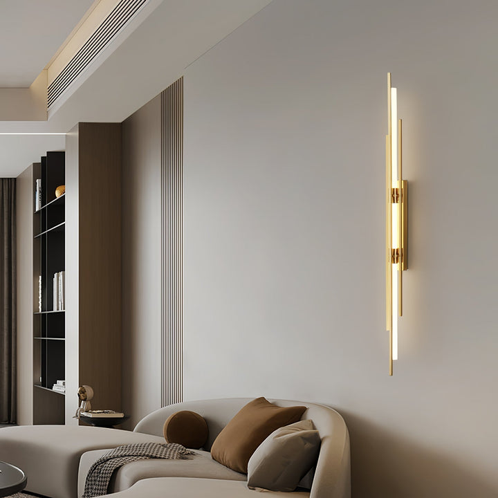 Skanto | LuxeAura – Opulent Gold Vegglampe for Elegante Rom