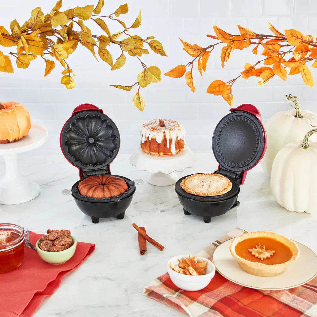 Skanto | Kompakt Mini Bundt Kake Maker med Non-Stick Belegg for Rask Godbit