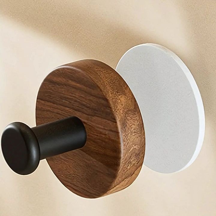 Schicker runder selbstklebender Wandhaken aus Holz