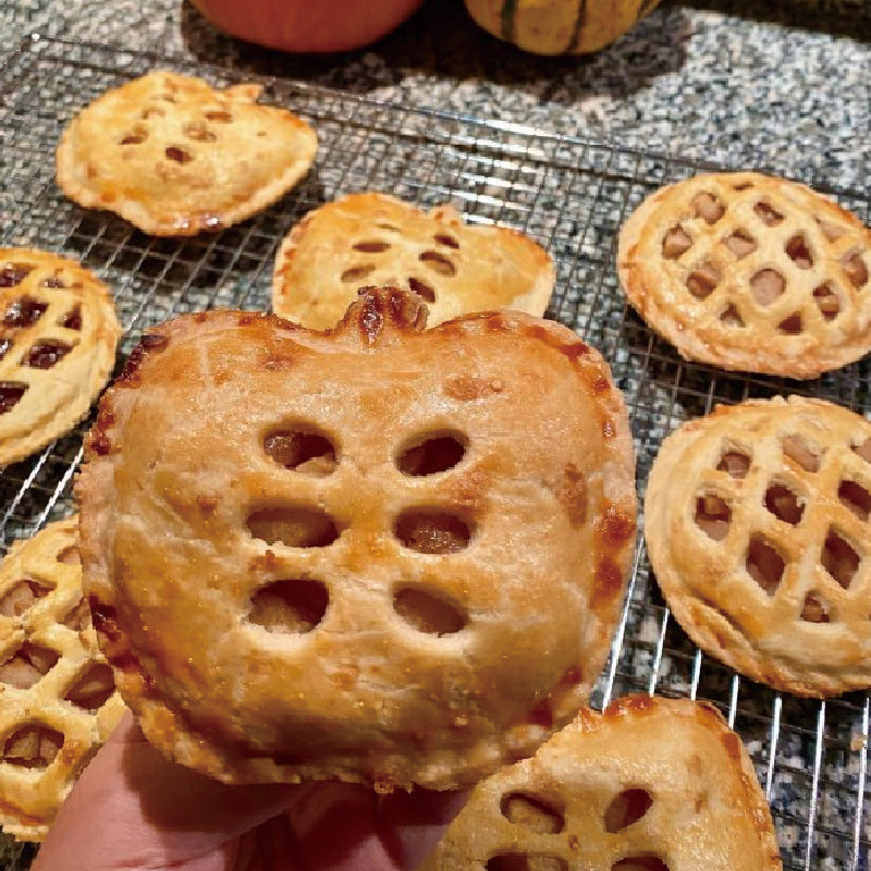 Hand Pie Mold | Skanto