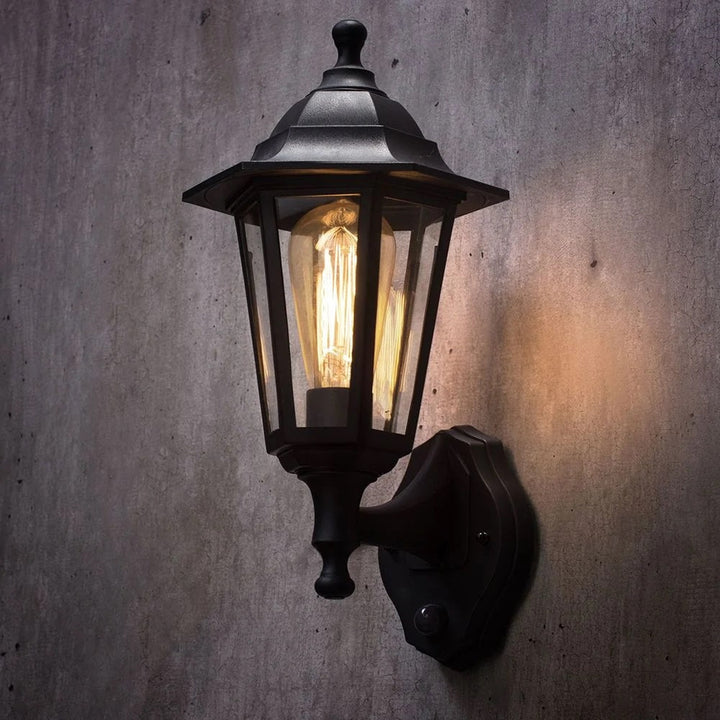 Skanto | Svart Utendørs Vintage Henge Lampe med PIR