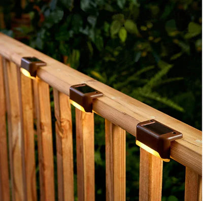 Vannitt sikkerhetslampe for hage - SolarGuard | Skanto