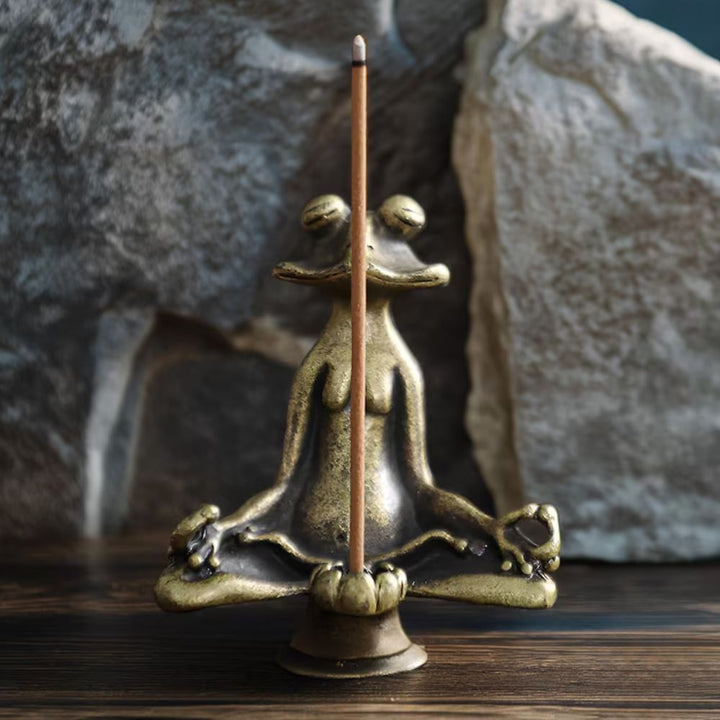 Skanto | Calm Lotus Frog Miniatyrfigurine