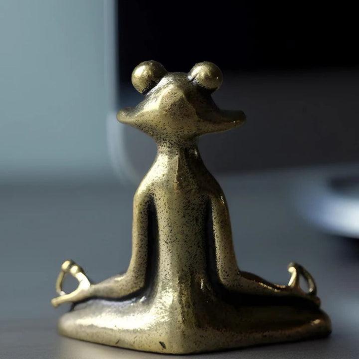 Skanto | Calm Lotus Frog Miniatyrfigurine