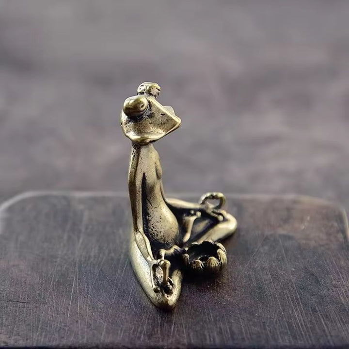 Skanto | Calm Lotus Frog Miniatyrfigurine