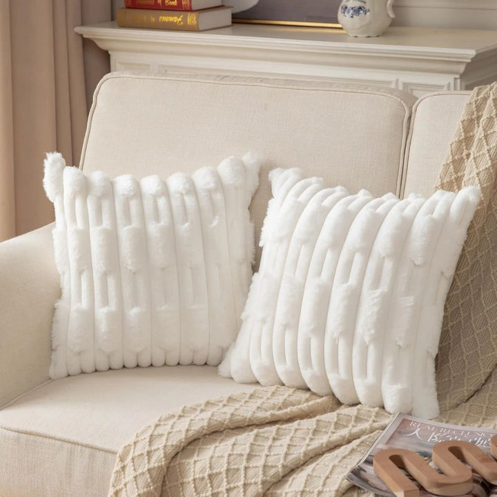 Skanto | Calm Weave Plush Cushion Cover