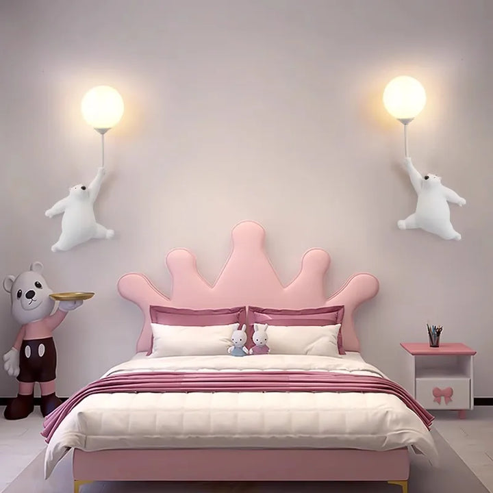 Vegglampe for barnerom | Stilfull tegneserie vegglampe for barnehagen | Skanto