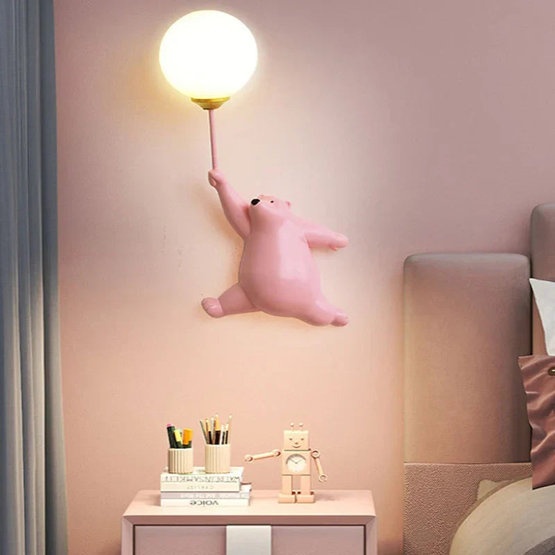 Vegglampe for barnerom | Stilfull tegneserie vegglampe for barnehagen | Skanto