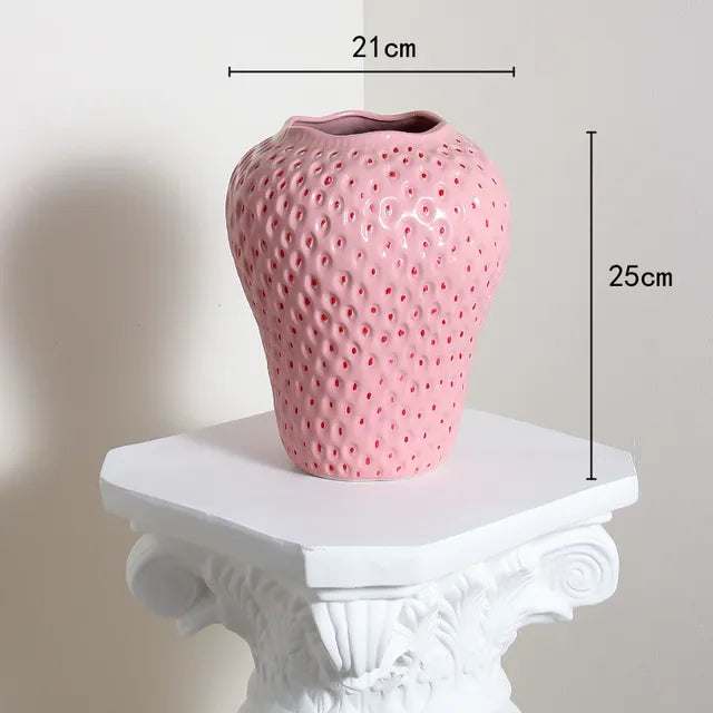 Keramisk vase i jordbærdesign, dekorativ blomsterkrukke for stue og kjøkken | Skanto
