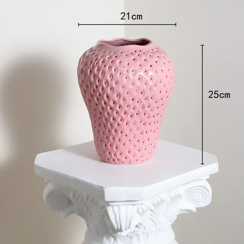 Keramisk vase i jordbærdesign, dekorativ blomsterkrukke for stue og kjøkken | Skanto