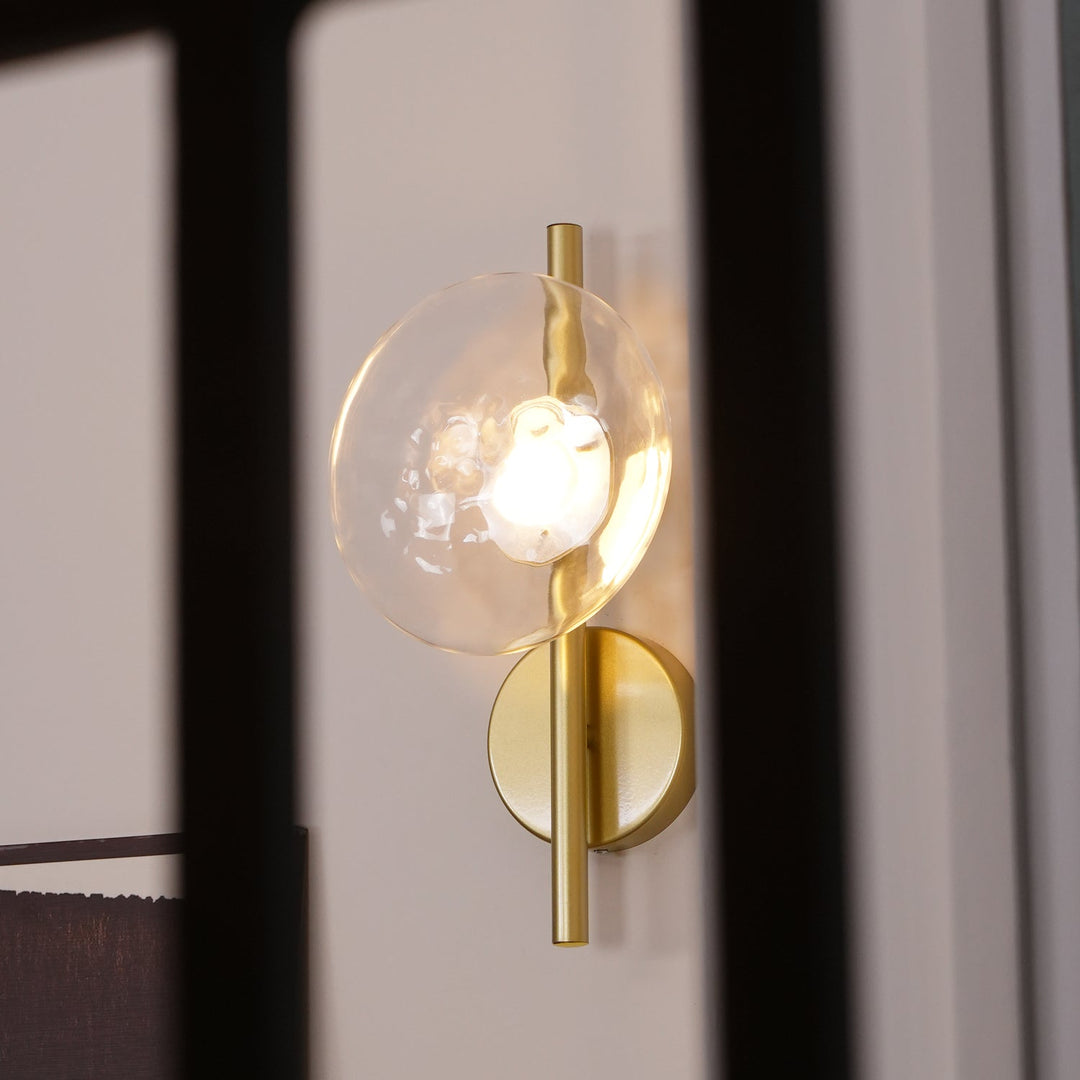 Skanto | Rund Glass Vegglampe i Skandinavisk Design